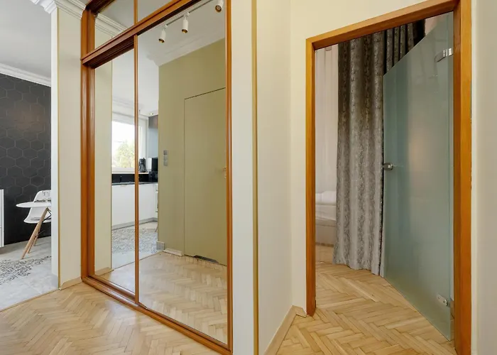 Przestronne Blisko Starego Miasta By Renters Appartamento Breslavia