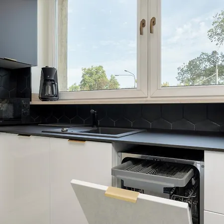 Apartment Przestronne Blisko Starego Miasta By Renters Wroclaw