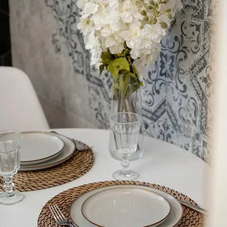 Przestronne Blisko Starego Miasta By Renters