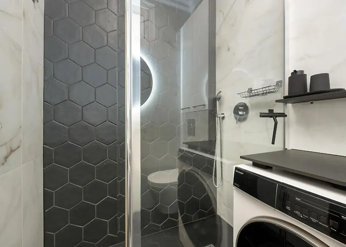 Przestronne Blisko Starego Miasta By Renters