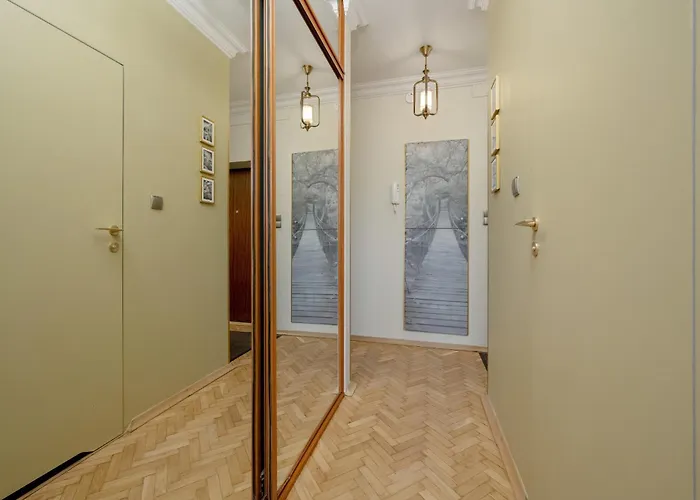 Przestronne Blisko Starego Miasta By Renters * Wroclaw